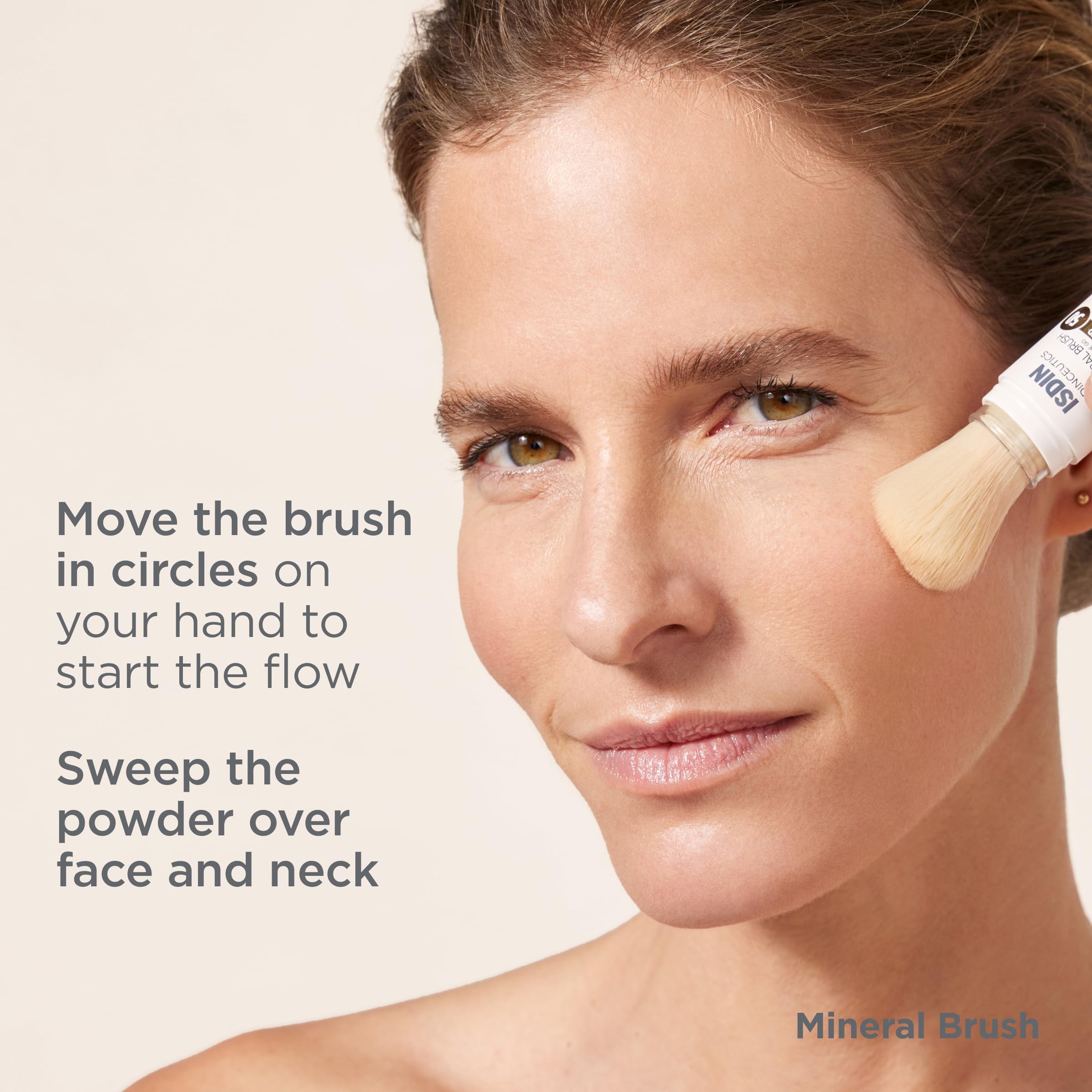 ISDIN Mineral Brush Powder – Pollution & Blue Light Protection for Sensitive Skin