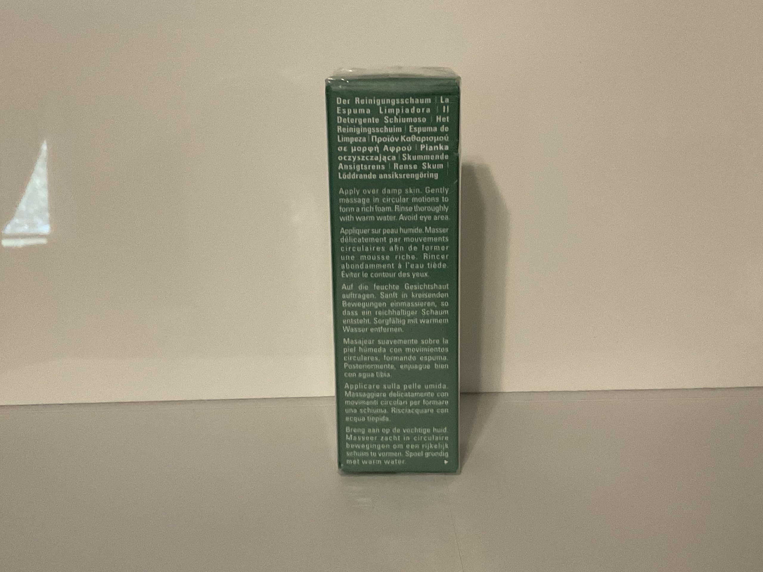 La Mer The Cleansing Foam Travel Size – Gentle, Unscented Cleanser (1 fl oz / 30 ml)