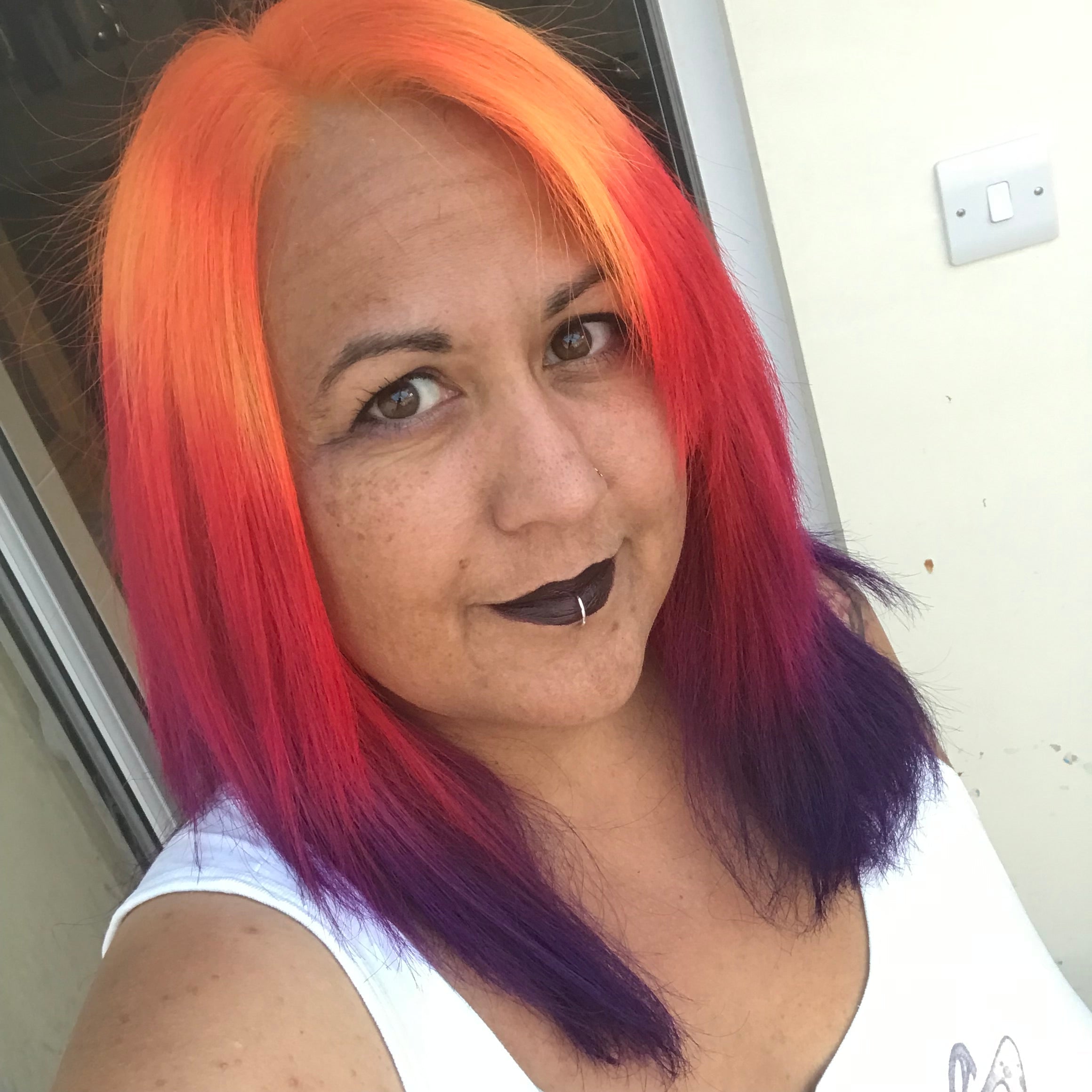 Plum Hair Dye - Dark Plum Semi-Permanent Colour | La Riche Directions