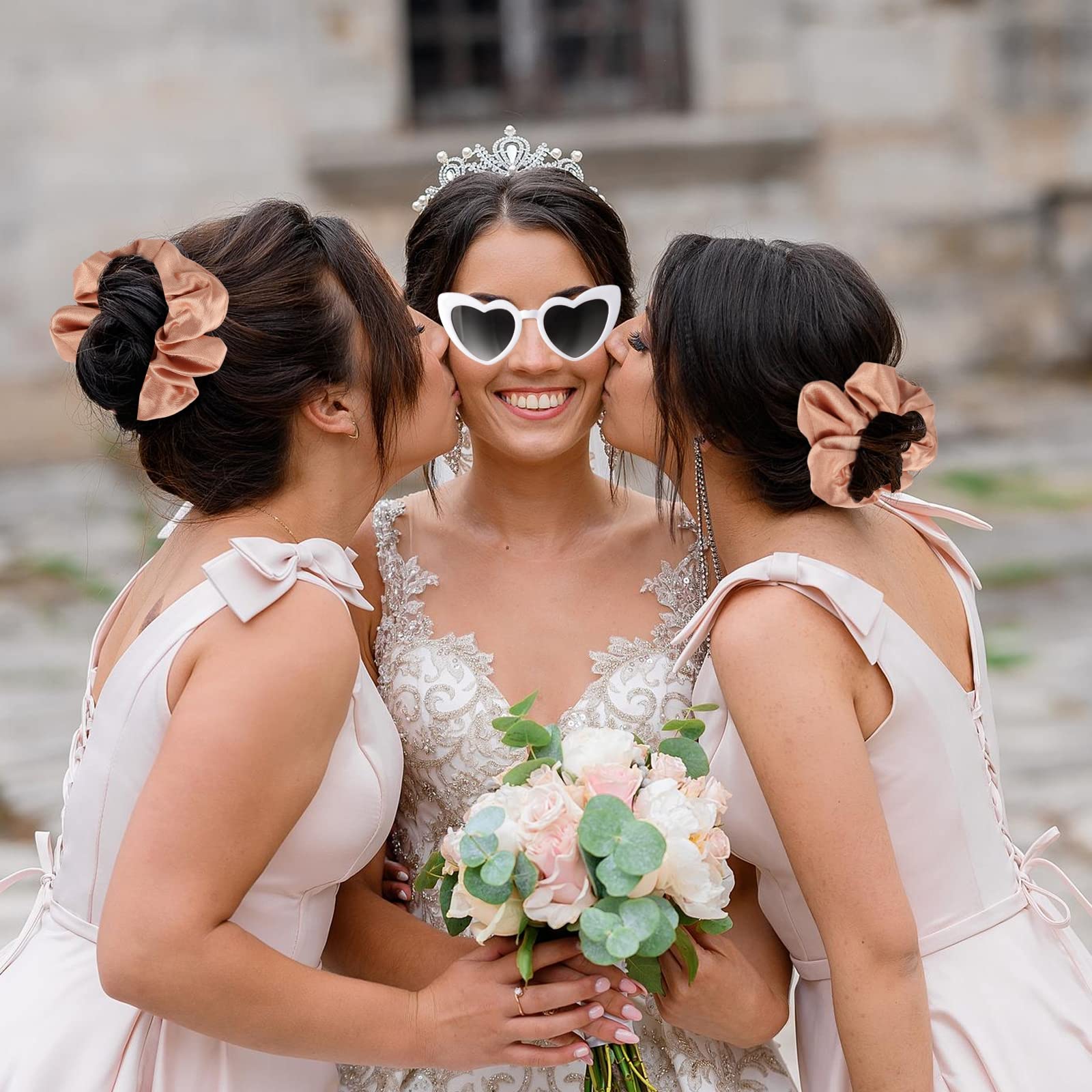 Loanzeg Bridesmaid Scrunchies & Clips Gift Set – 16 Pieces, 4.1 Inch Square Hair Claws, White & Champagne