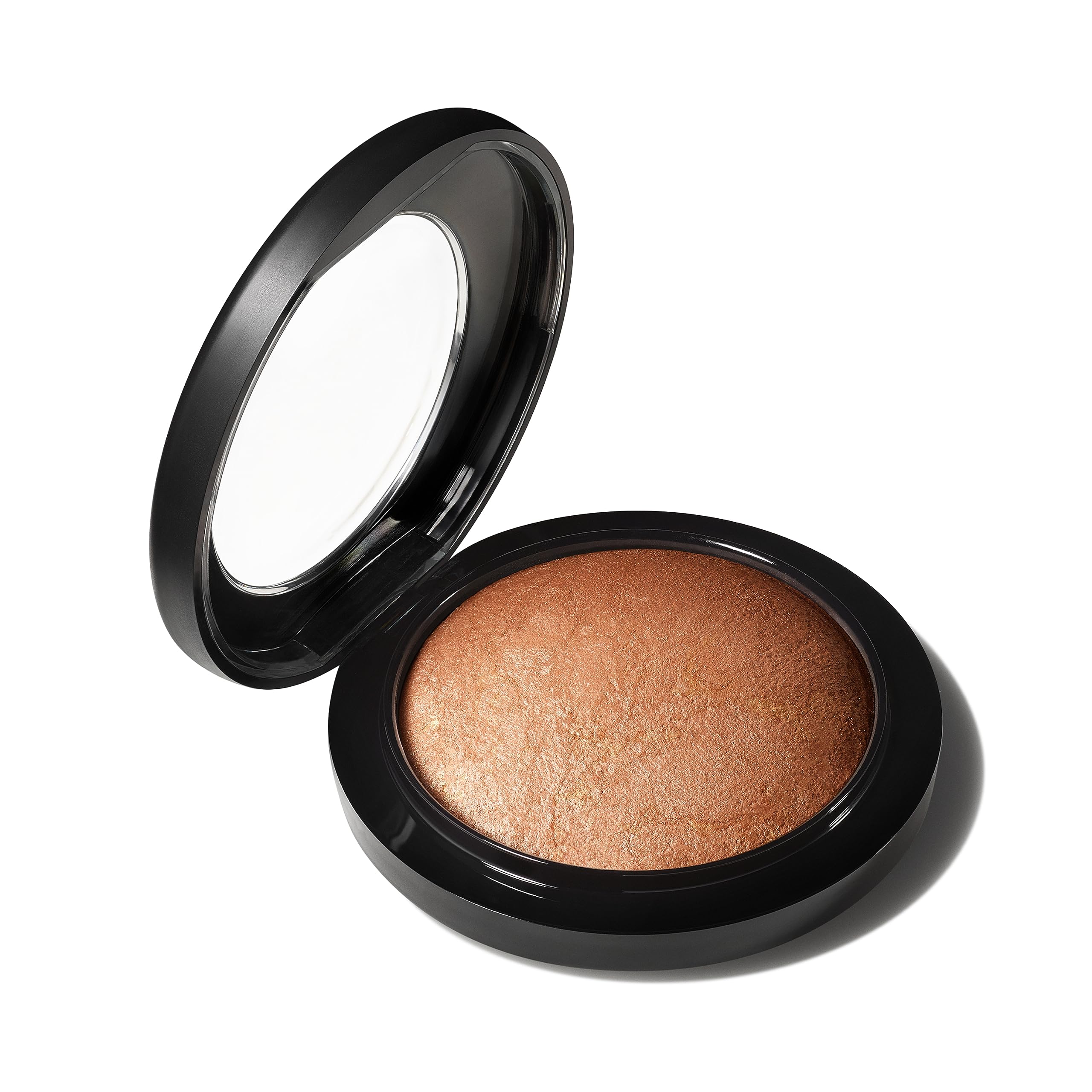 MAC Mineralize Skinfinish Global Glow 10g — Radiant Finishing Powder
