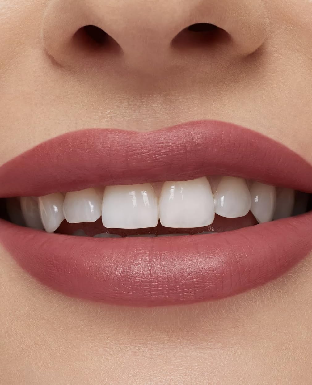 MAC Macximal Silky Matte Lipstick Twig Twist 690 Pink – 12h Color, 8h Moisture