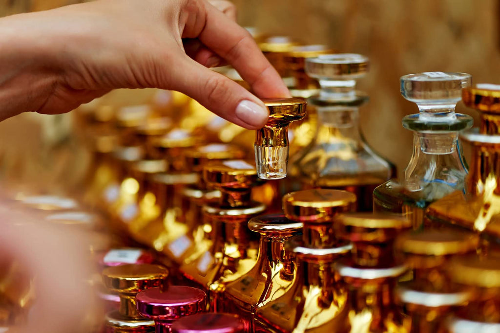 MdO Khamrah Perfume Oil 12mL | Unisex Oriental Fragrance | Cinnamon, Praline, Amber & Vanilla | Long-Lasting Scent | Maison d'Orient