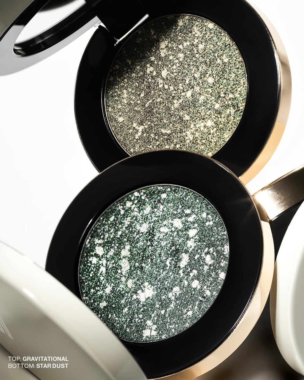 MAKE Beauty Multi-Chromatic Eye Shadow – Stardust Emerald Green Foil Finish