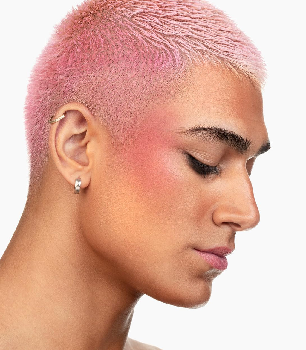 MAKE Beauty Skin Mimetic Microsuede Blush – Matte Fuchsia Flush (Travel-Size)