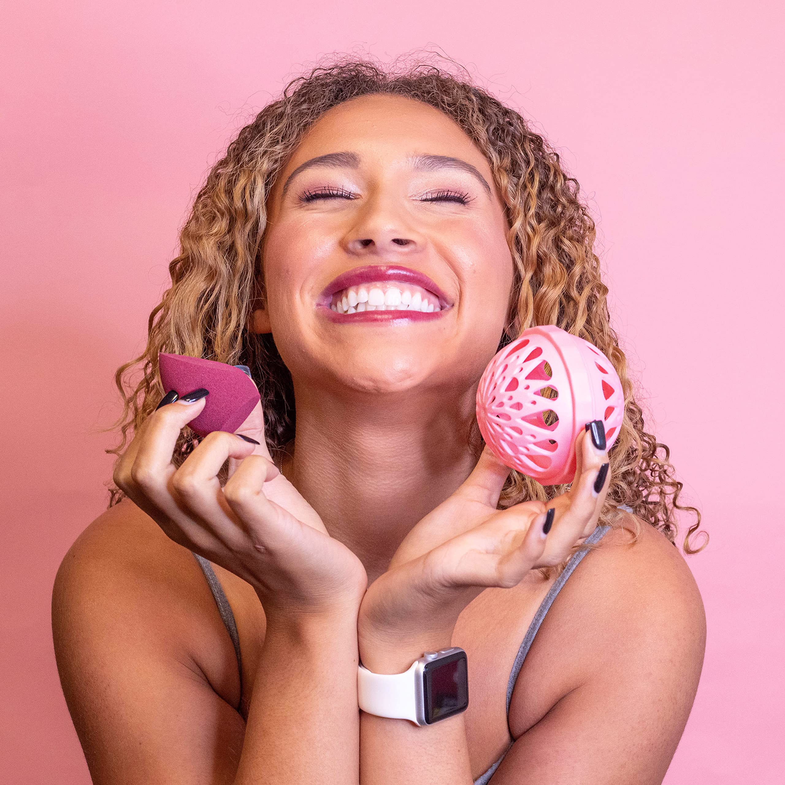 MakeUp Eraser Sponge – Machine Washable Makeup Applicator for Foundation, Contour & Highlight