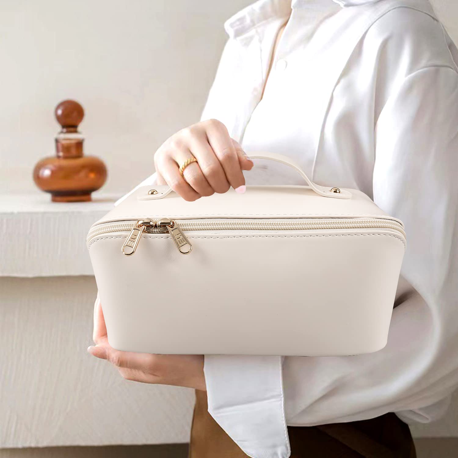 MAMUNU Large Capacity Cosmetic Bag — Travel Makeup Case with Handle, 6 Compartments (White)