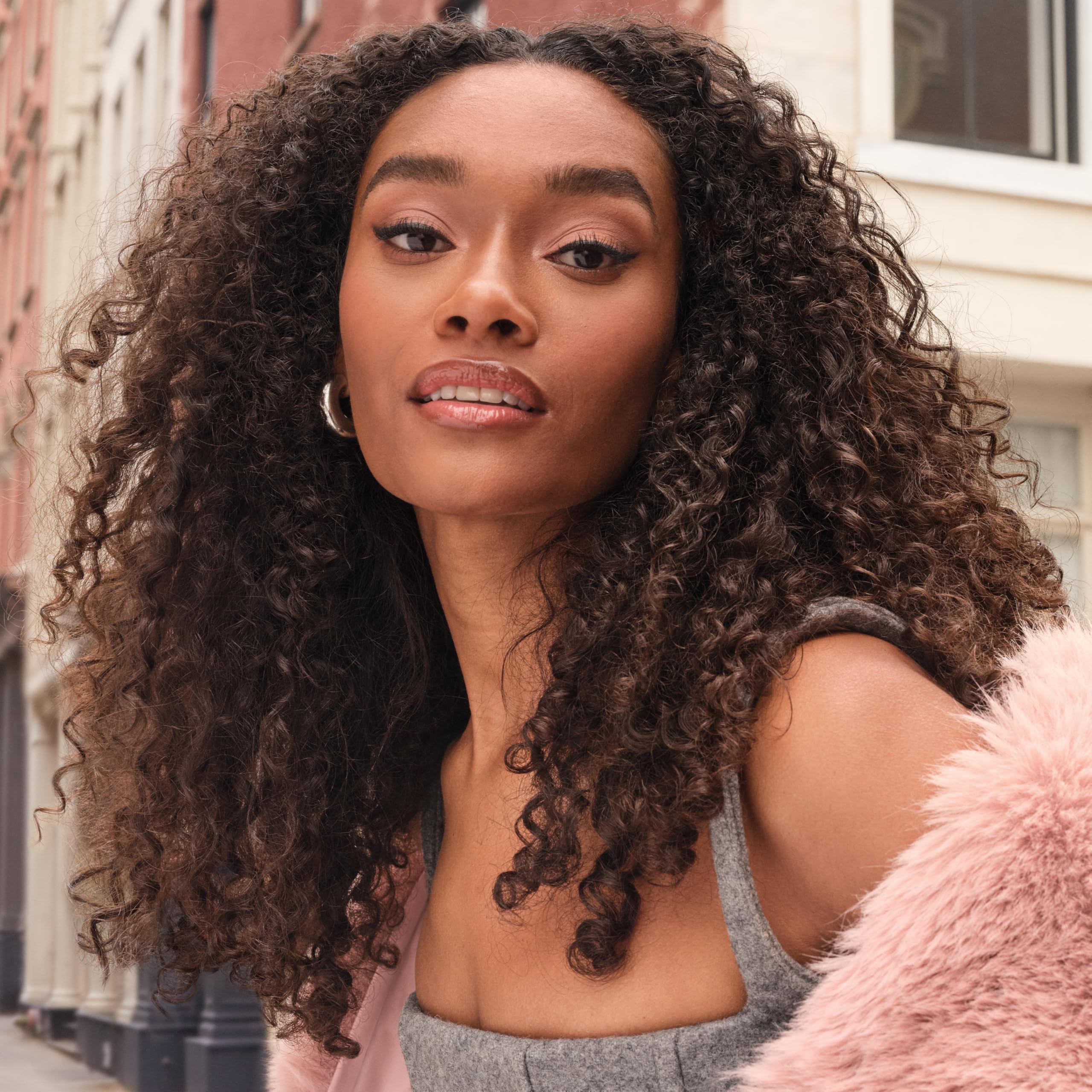 Maybelline Superfluff Brow Mousse – All-Day Fluffy Brow Gel in Blonde