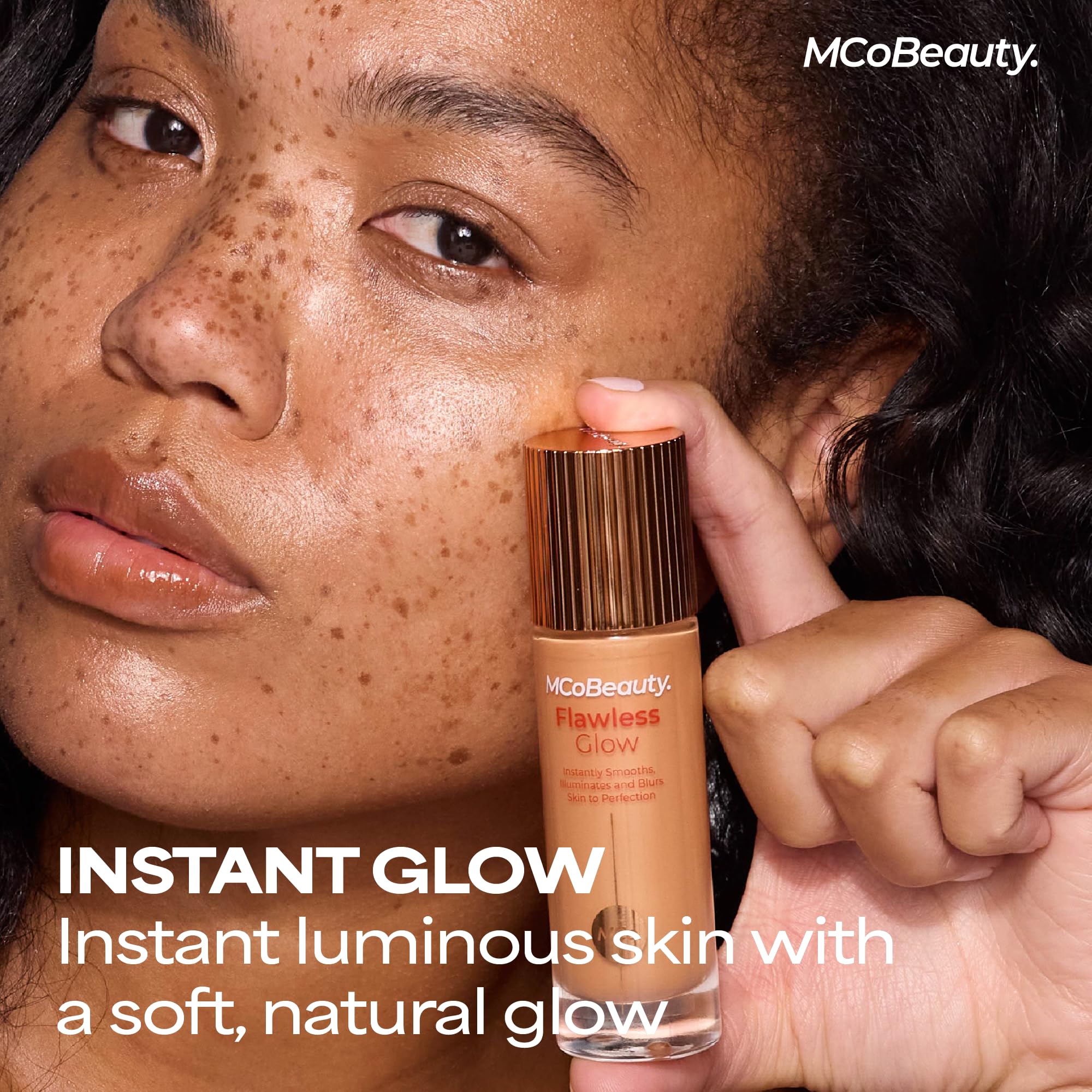 MCoBeauty Flawless Glow Luminous Skin Filter - 4 Medium | 4-in-1 Primer, Foundation Booster & Highlighter