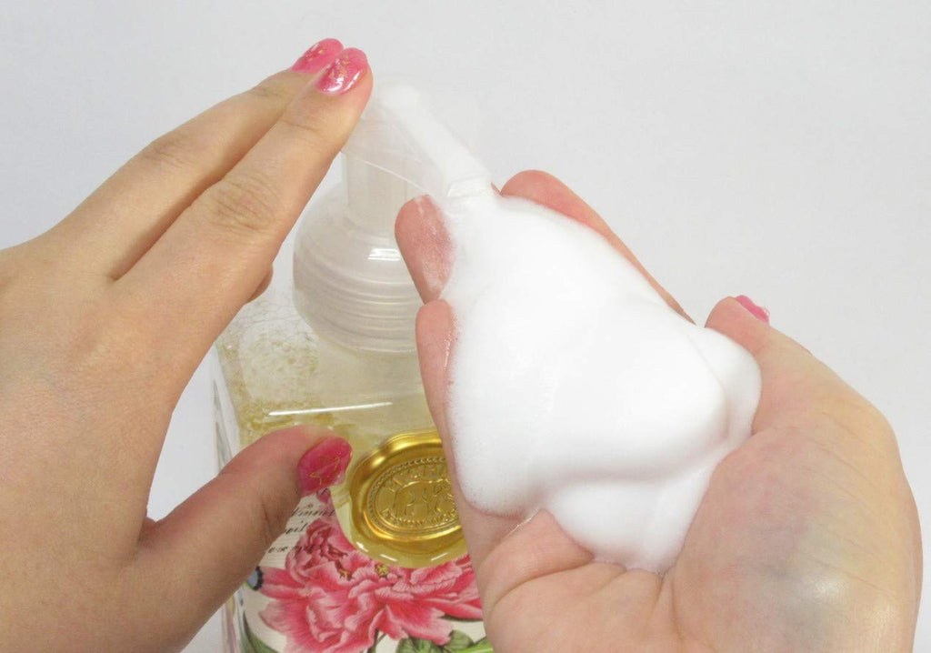 Michel Design Works Ho Ho Ho Scented Foaming Hand Soap – 17.8 fl oz Pump