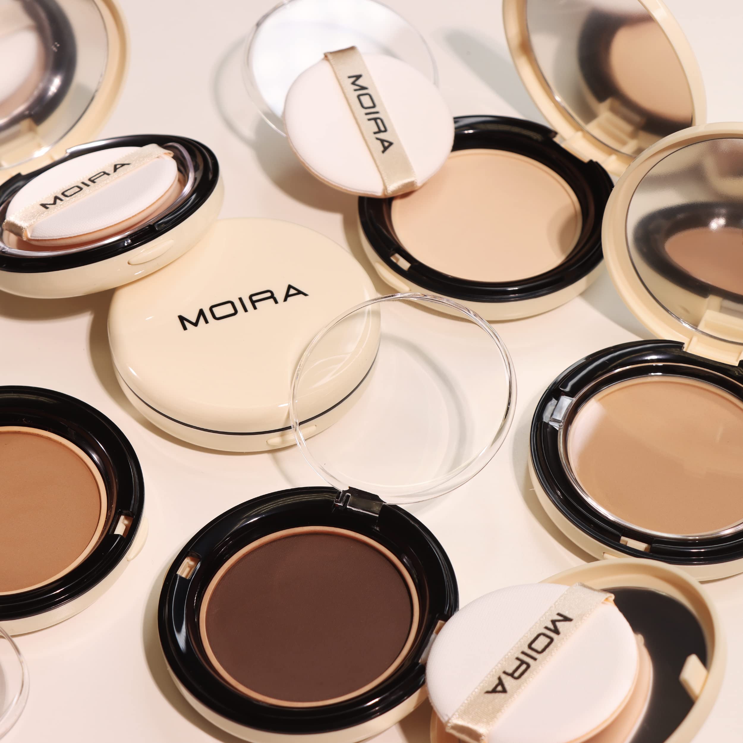 Moira Complete Wear TM Powder Foundation 550N – Buildable Matte Coverage
