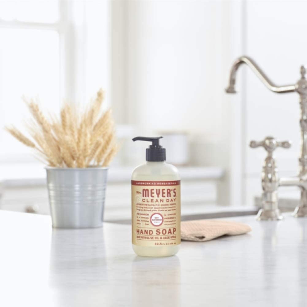 Mrs. Meyer's Clean Day Hand Soap Refill Pack – Oat Blossom & Plum Berry (2 CT)
