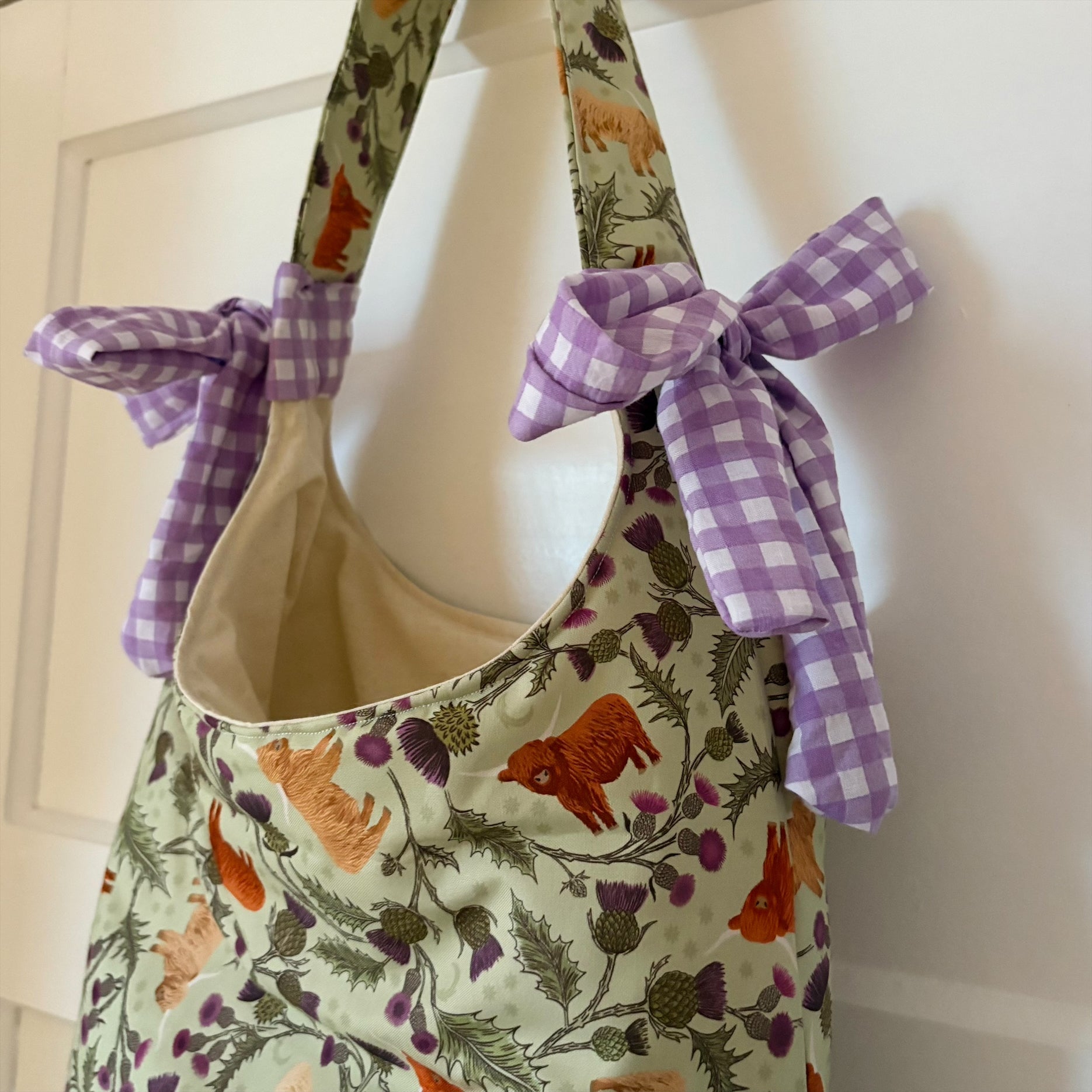 Handmade Scottish highland cow bow padded tote bag