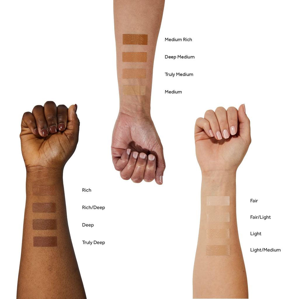 No7 Lift & Luminate Triple Action Concealer – Light/Medium, Brightening, Medium-to-Full Coverage (8ml)