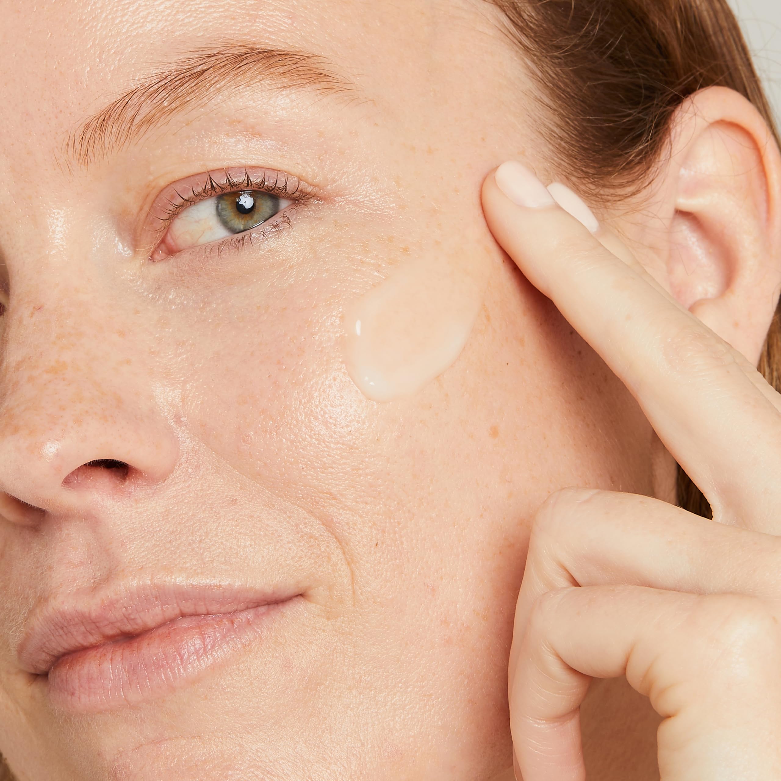 No7 Restore & Renew Multi-Action Serum – Firming Face & Neck, Hibiscus Peptides & Hyaluronic Acid