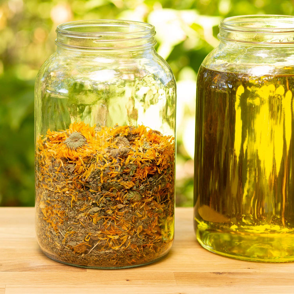 Ora's Amazing Herbal Calendula Skin Salve & Oil Set | Grapeseed Oil, Organic Licorice, Beeswax