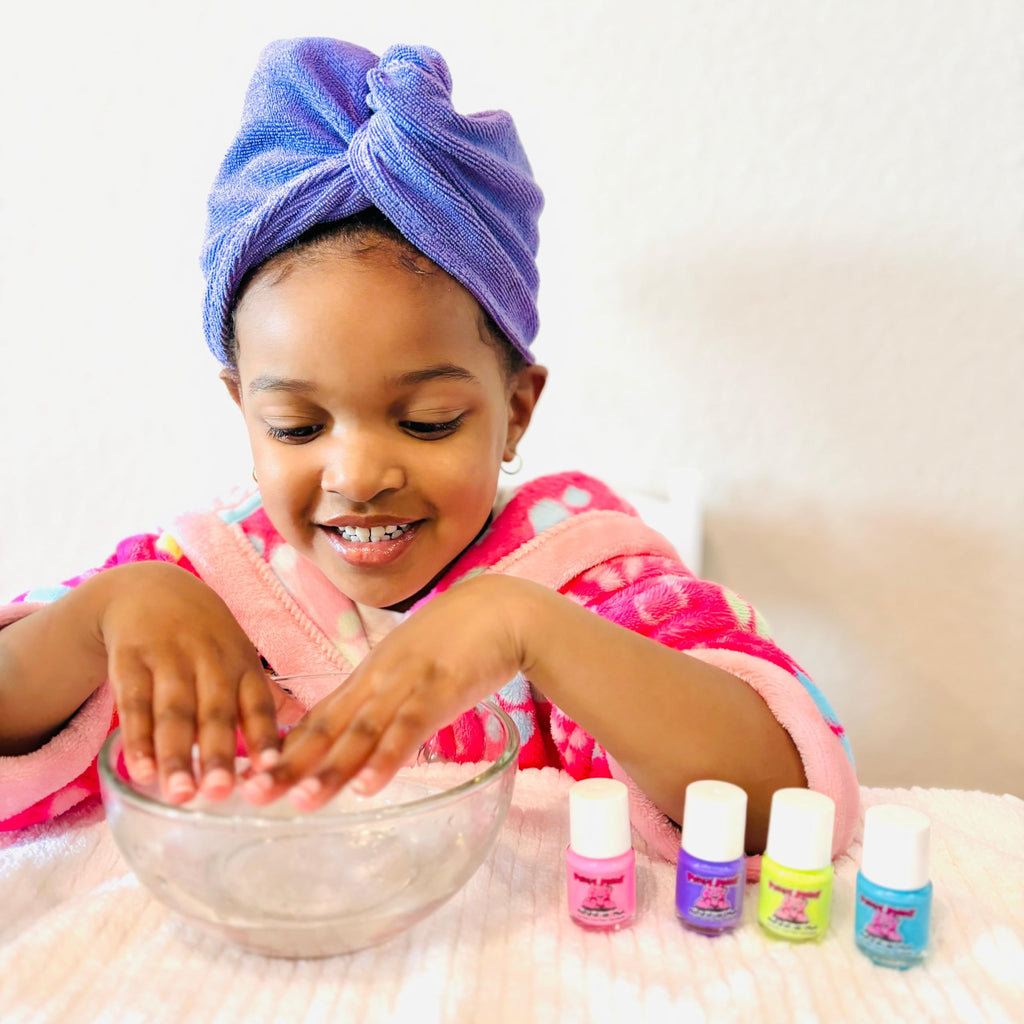 Piggy Paint 100% Non-Toxic Kids Nail Polish – Water-Based, Odorless & Kid-Friendly – Funny Bunny