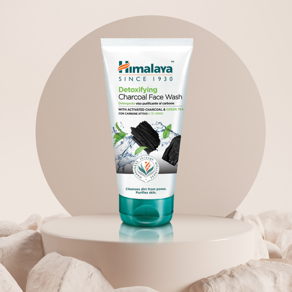 Himalaya Detoxifying Charcoal Face Wash for Deep Pore Cleansing & Oil Control 150 ml/5.07 oz