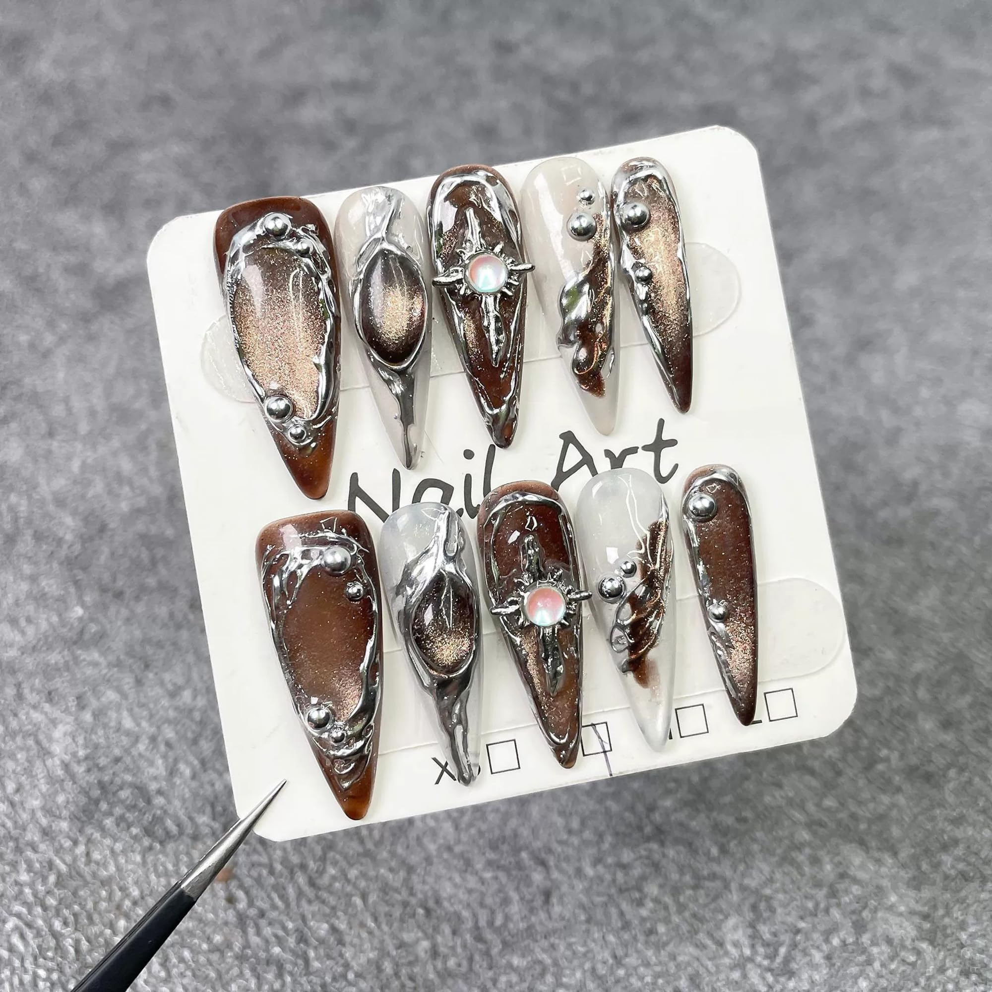 Qicaijia Handmade Long Press-On Nails — Brown Cat's Eye Full-Cover Glossy Almond Nails (10 Pcs, Size M)