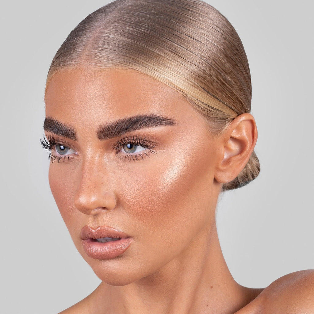 REFY Brow Pencil Medium – Buildable Definition for Brows