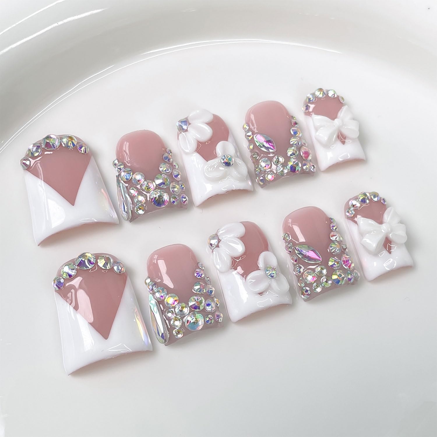 RIICFDD Luxury Rhinestone Medium Duck Press-On Nails – Nude 5D Flower Art & White French
