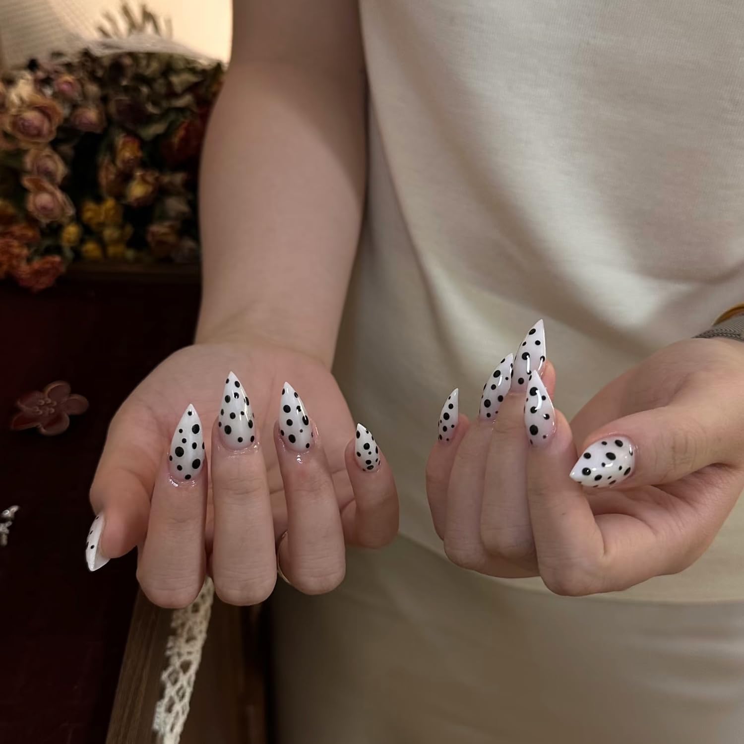 RIICFDD 10 Pcs Thick Press-On Nails White Stiletto – Reusable, Polka Dot Design