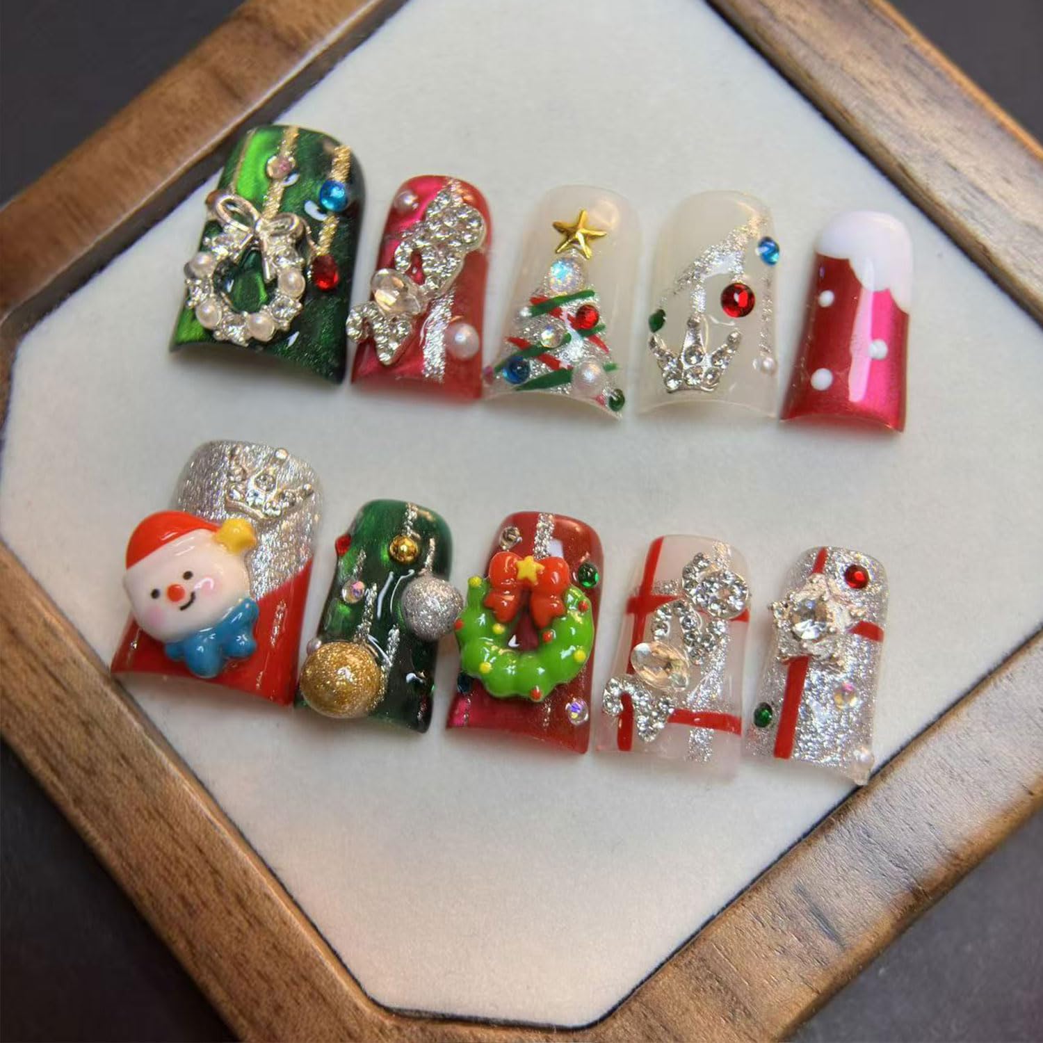 RIICFDD 10 Pcs Handmade Press On Nails – Duck 3D Garland Rhinestone Design for Autumn Winter