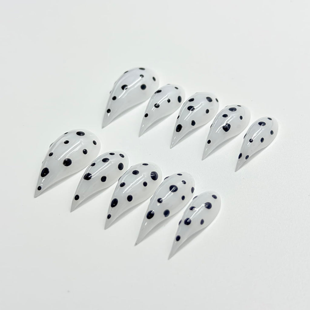 RIICFDD 10 Pcs Thick Press-On Nails White Stiletto – Reusable, Polka Dot Design