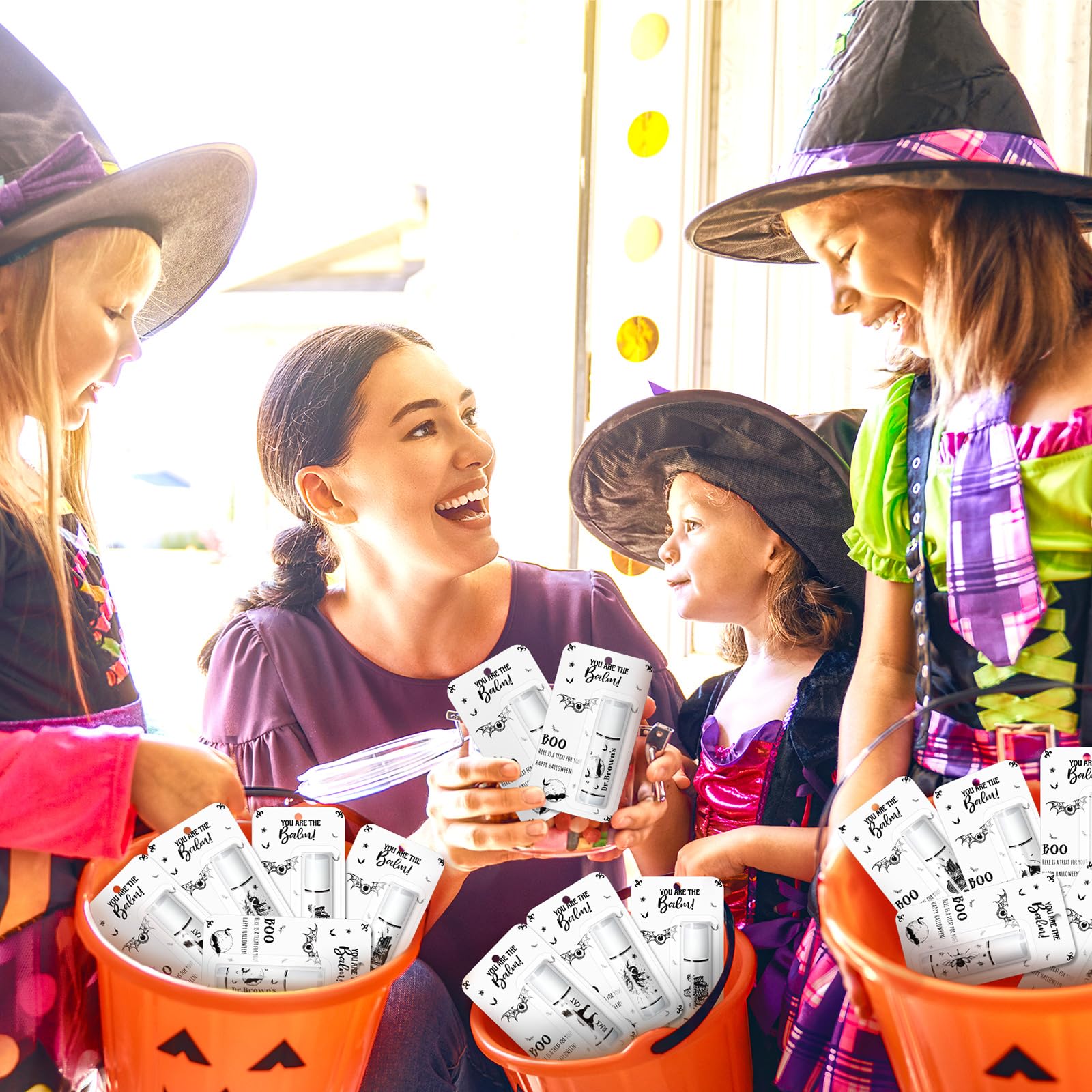 Sacubee 60 Pcs Halloween Skull Lip Balm Favors - Unisex Party Gifts