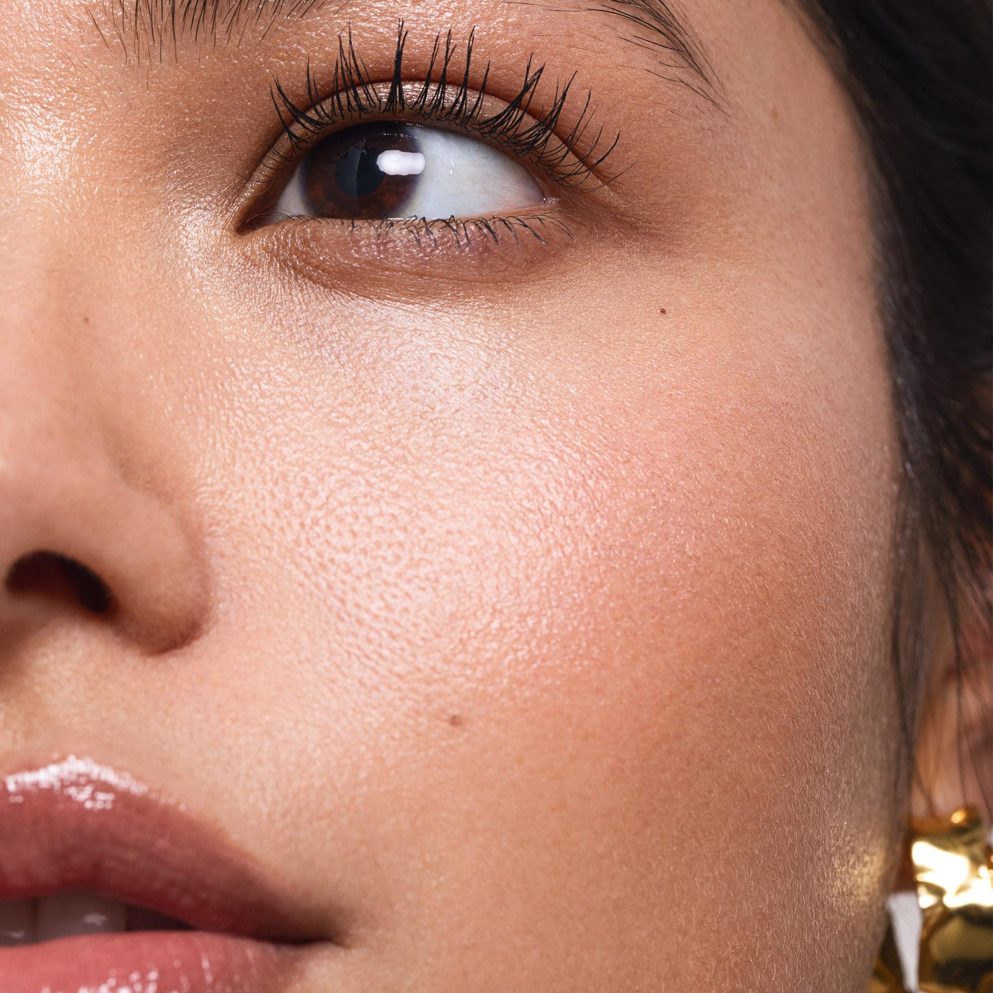 Saie Mini Mascara 101 – Lash Lengthening Mascara for Thick, Lifted Lashes | Buildable, Conditioning Formula