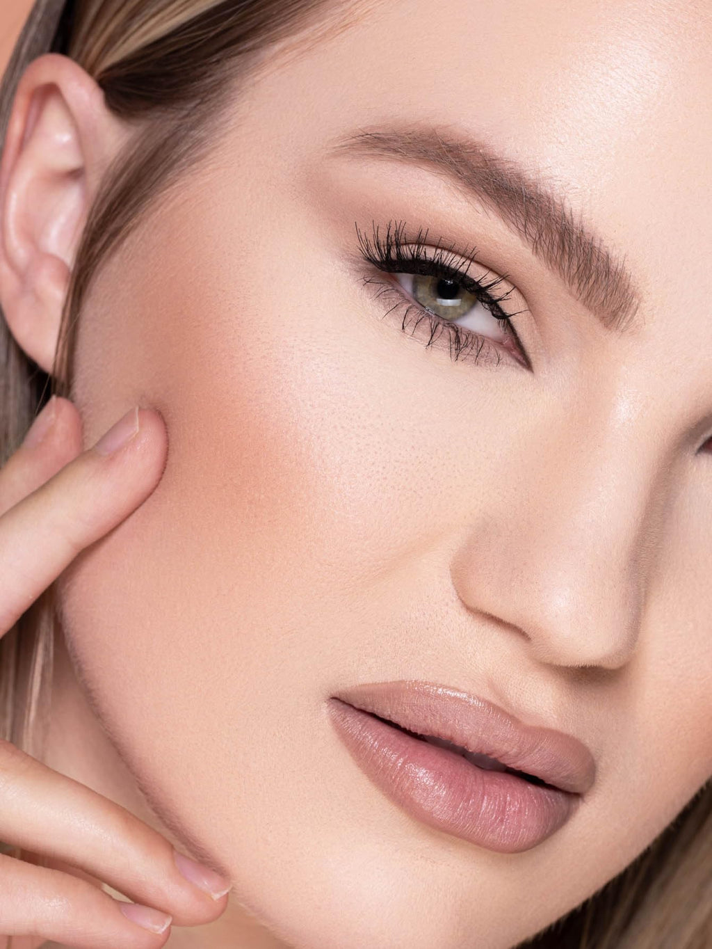 SHEGLAM Full Coverage Foundation Porcelain – Long-Wear Waterproof Matte Liquid