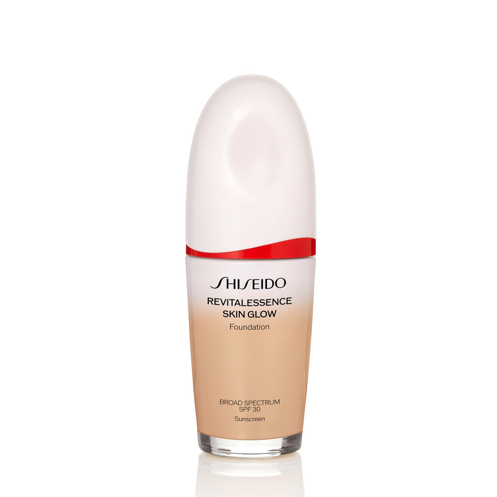 Shiseido RevitalEssence Skin Glow Foundation SPF 30 (Quartz) – Buildable Medium Coverage, 24-Hour Hydration, 12-Hour Wear