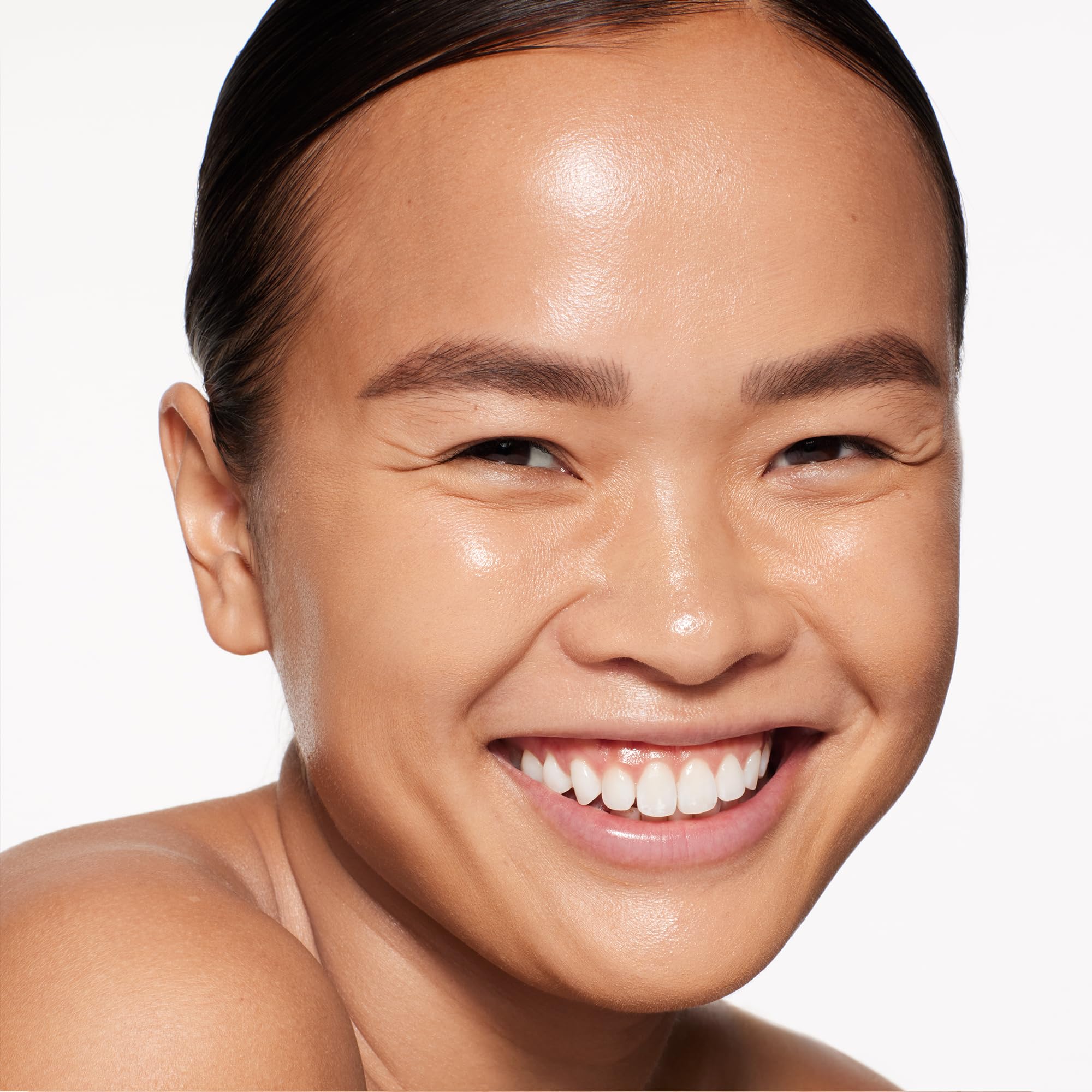 Shiseido RevitalEssence Skin Glow Foundation SPF 30 Maple 350 | Buildable Medium Coverage, 24-Hour Hydration & 12-Hour Wear