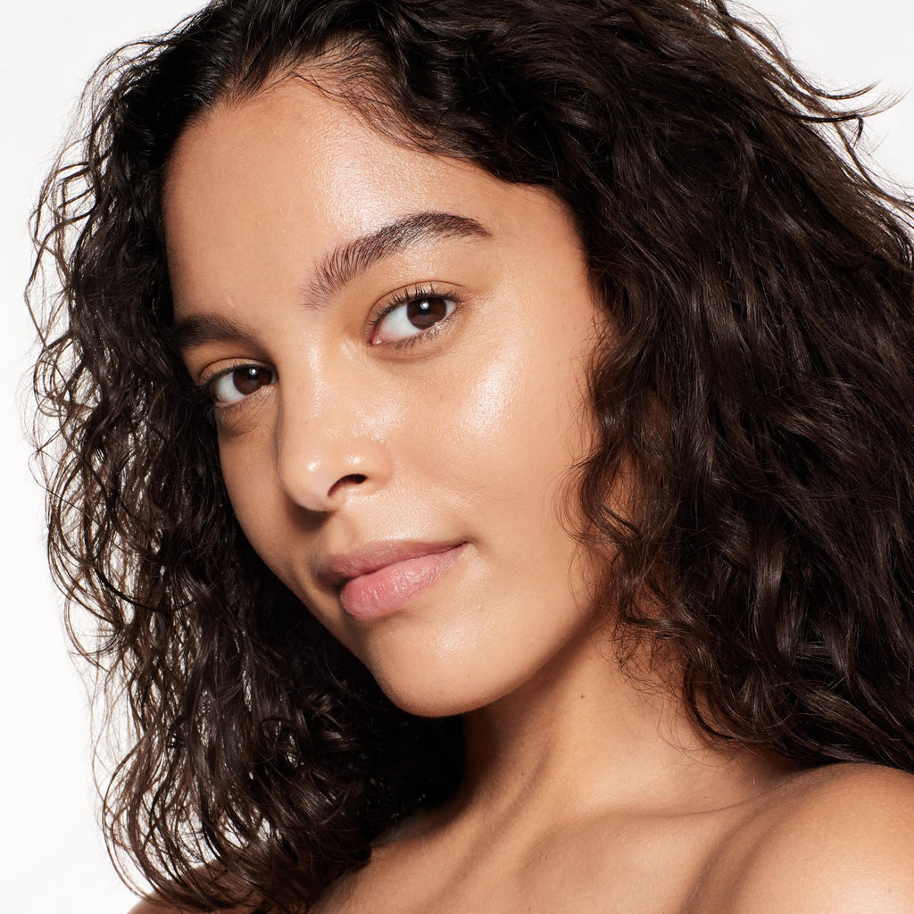 Shiseido RevitalEssence Skin Glow Foundation SPF 30 – 340 Oak | Buildable Medium Coverage