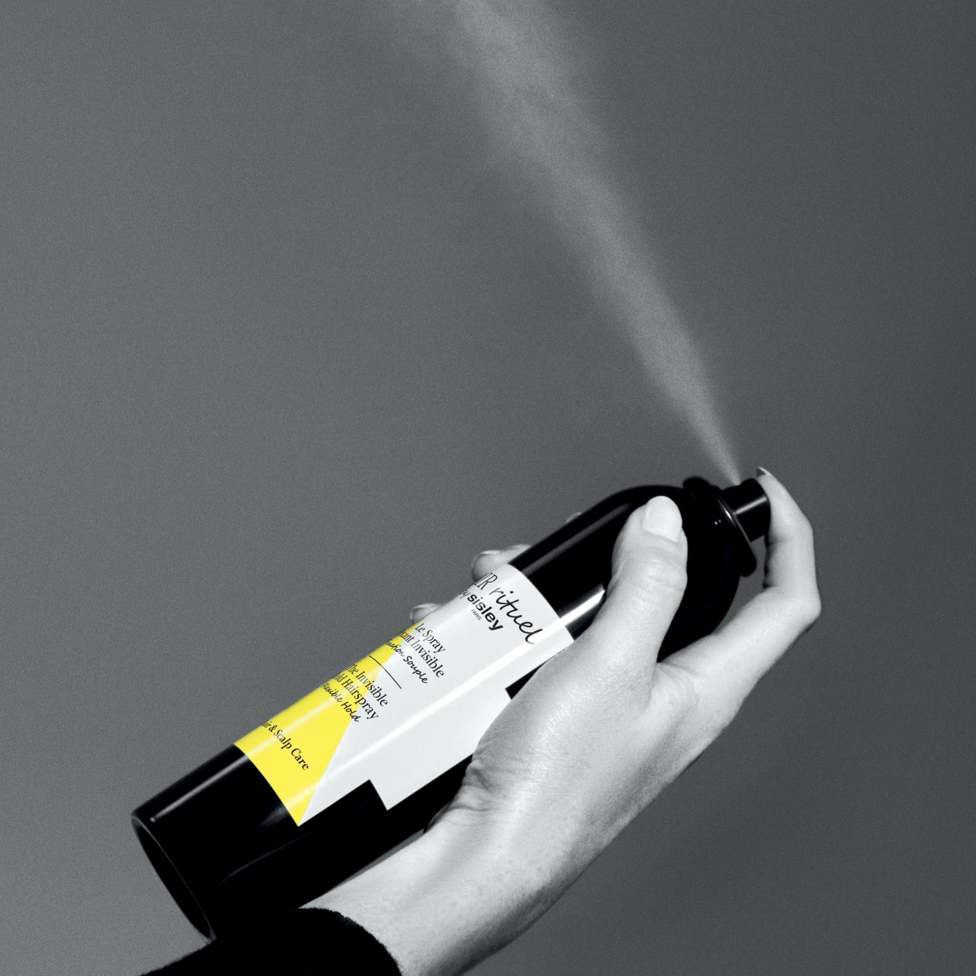 Sisley Paris The Invisible Hold Hair Spray – 250 mL | Natural, Flexible Hold, Shine & Anti-Frizz