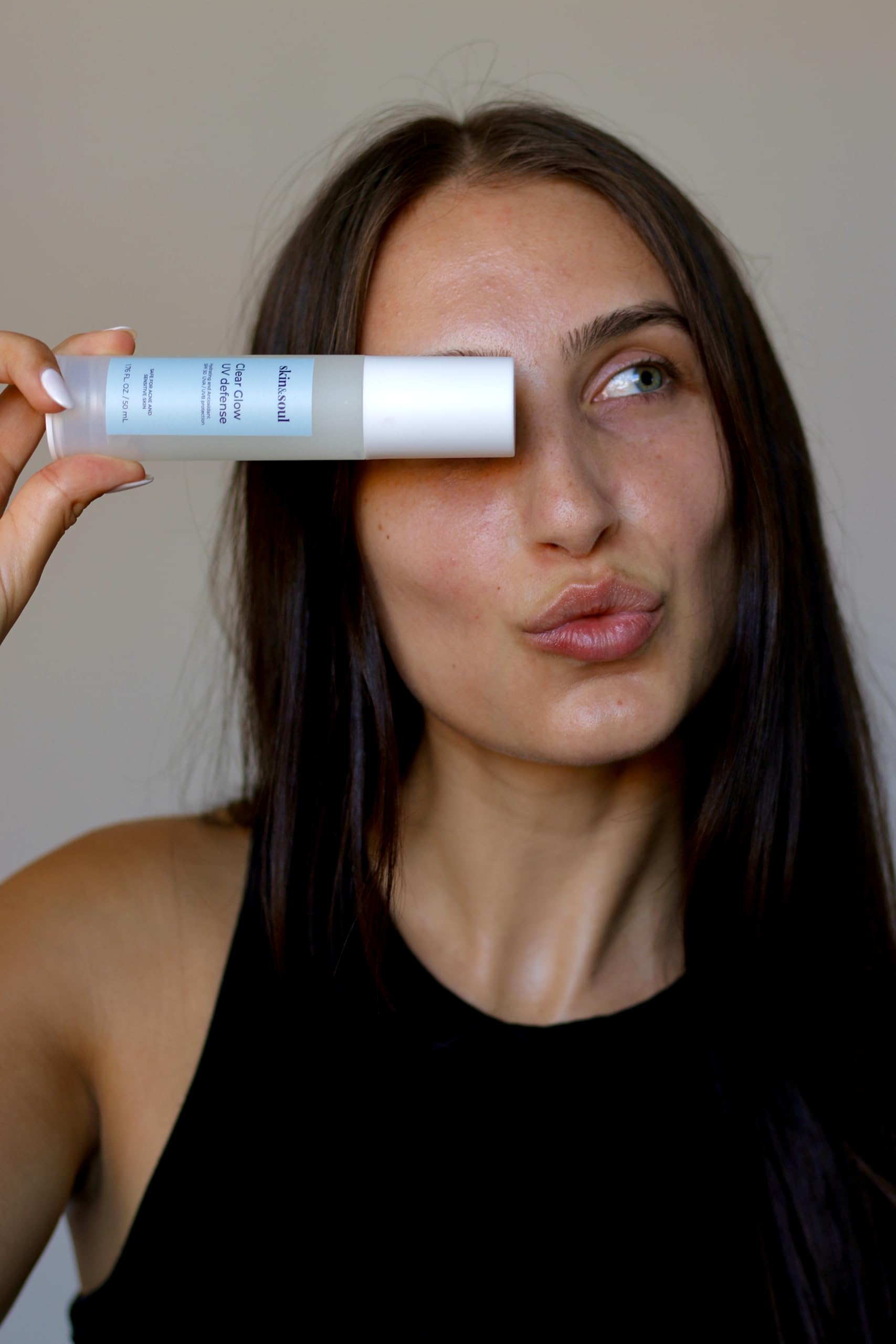 Skin & Soul Clear Glow SPF 50 – Lightweight Hydrating Sunscreen with Vitamin C