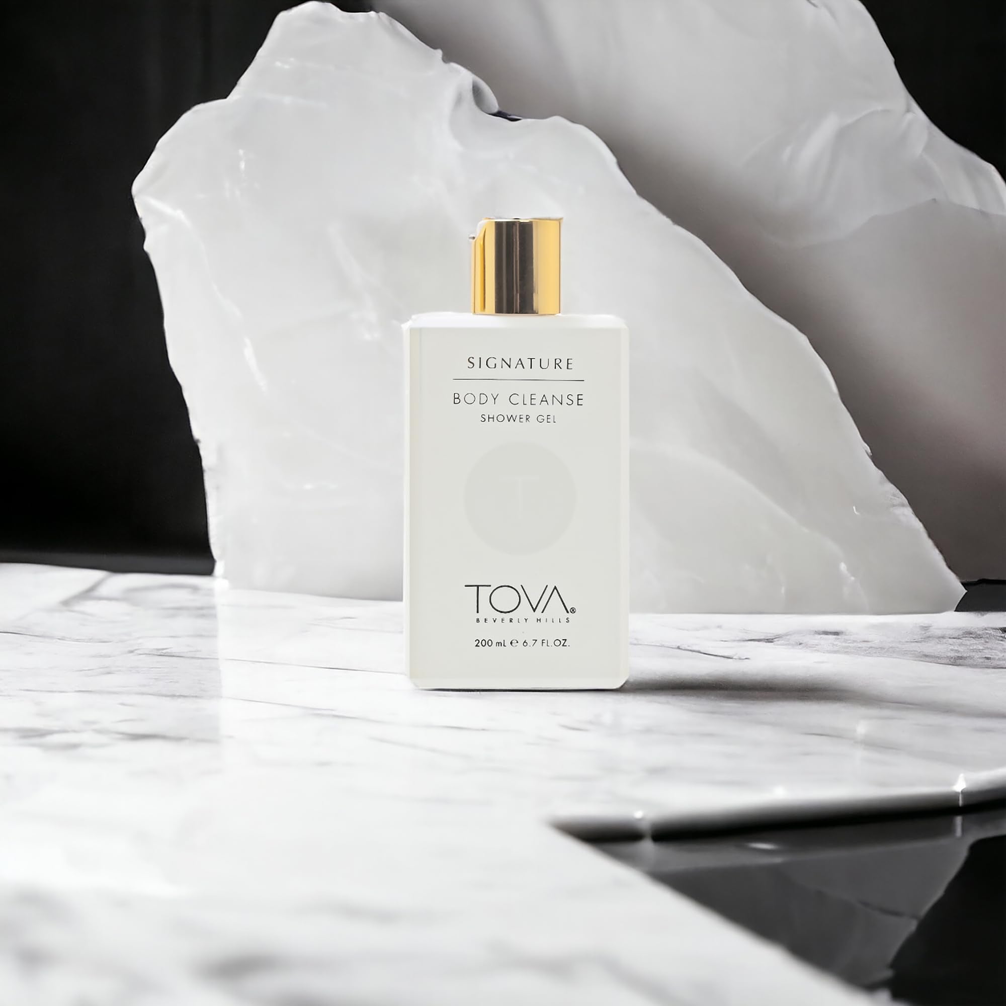 Tova Signature Shower Gel – Moisturizing Floral Cleanser (6.7 oz) – USA Made & Cruelty Free