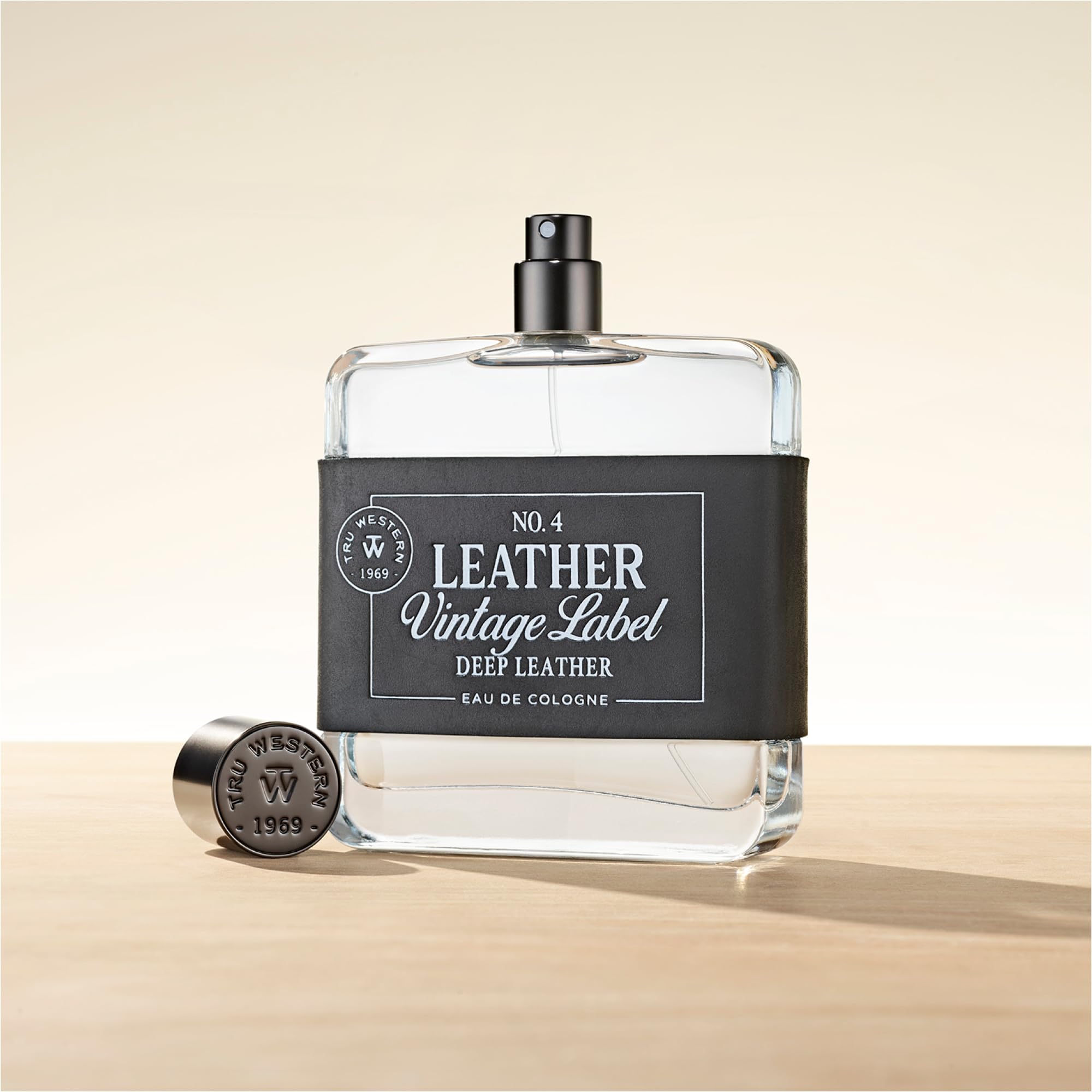Tru Fragrance Beauty No. 4 Leather - Deep Leather with Vintage Label