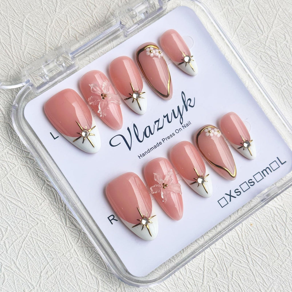 Vlazryk Short Brown French Tip Press-On Nails – 3D Metallic Rhinestones, Reusable (10 PCS)